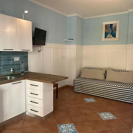 Giulia Aparthotel Parghelia