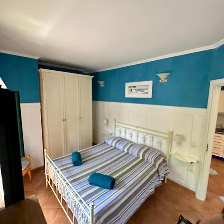 Giulia 3* Parghelia
