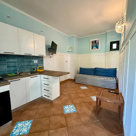 Apartahotel Giulia 3*