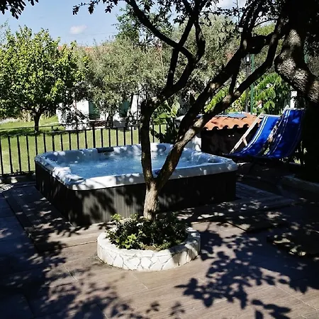 Aparthotel Giulia 3*