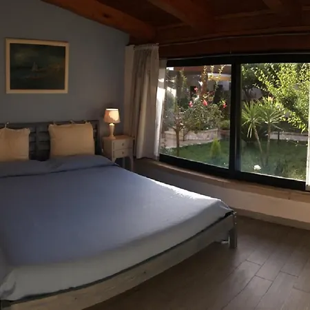 Giulia Aparthotel