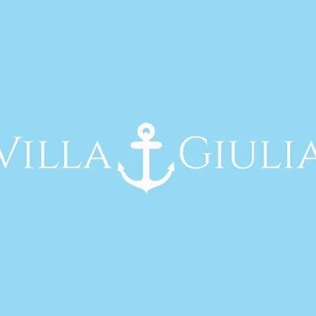 Aparthotel Giulia 3*